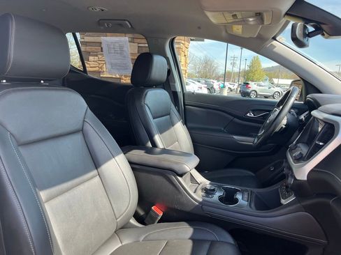 Used 2023 GMC Acadia SLT AWD/4WD image 33