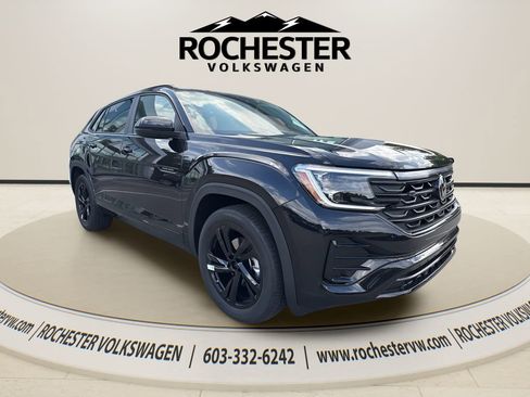 New 2026 Volkswagen Atlas Cross Sport SEL R-Line AWD/4WD image 16