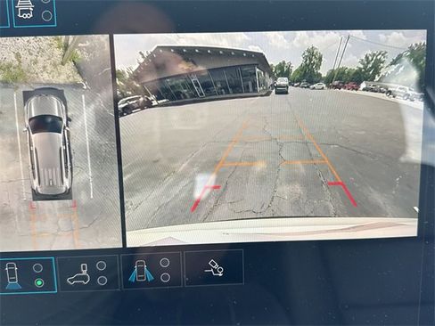 New 2025 GMC Acadia Elevation w/ Elevation Premium Package image 16