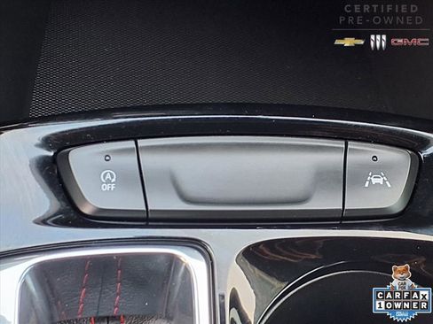 Certified 2025 Chevrolet Trax RS w/ Driver Confidence Package image 8