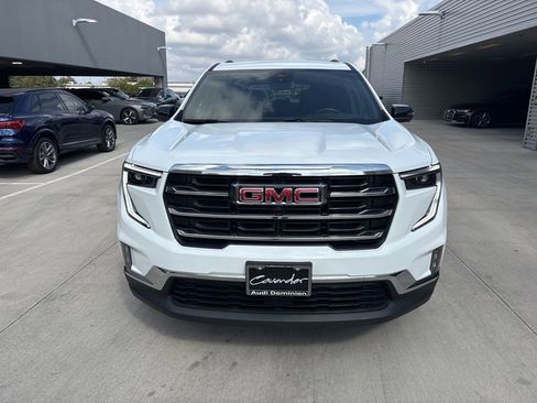 Used 2024 GMC Acadia Elevation image 2