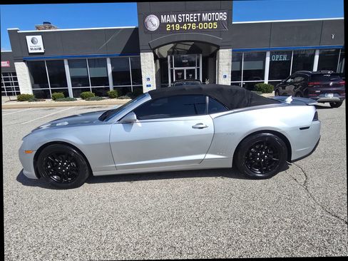 Used 2015 Chevrolet Camaro LT image 1
