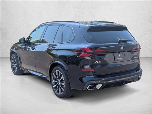 Used 2026 BMW X5 xDrive50e w/ M Sport Package AWD/4WD image 8