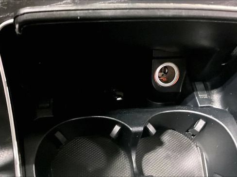 Used 2016 Mercedes-Benz C 300 4MATIC Sedan image 15