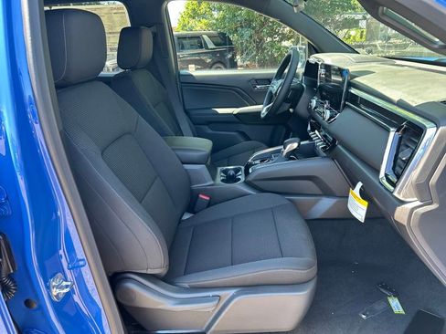 New 2026 GMC Canyon Elevation w/ Convenience Package image 28