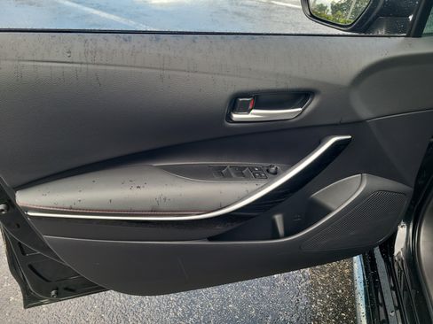 Used 2023 Toyota Corolla XSE FWD image 15