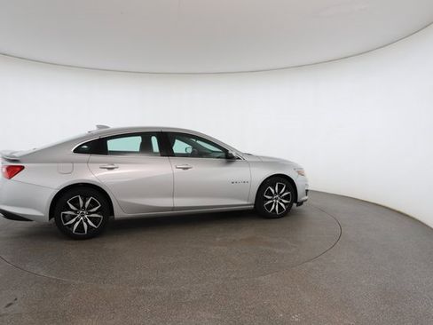 Used 2020 Chevrolet Malibu RS image 21
