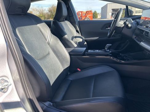 Used 2024 Toyota Prius Limited image 21