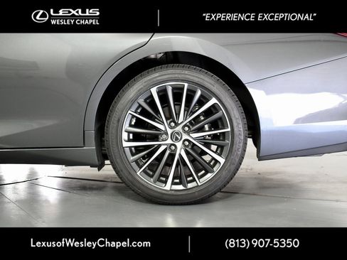 Used 2025 Lexus ES 350 350 image 11