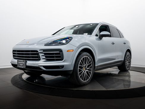Certified 2020 Porsche Cayenne AWD/4WD image 1