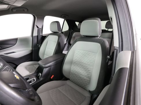 Used 2018 Chevrolet Equinox LS FWD image 11