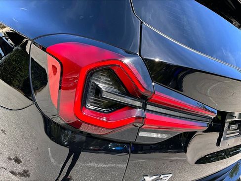 Used 2024 BMW X3 sDrive30i w/ Convenience Package image 29