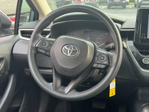 Used 2023 Toyota Corolla LE FWD image 14