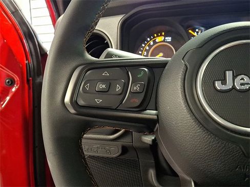 Used 2024 Jeep Wrangler Sport S image 21