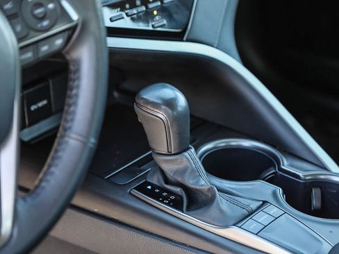 Certified 2024 Toyota Camry SE FWD image 21