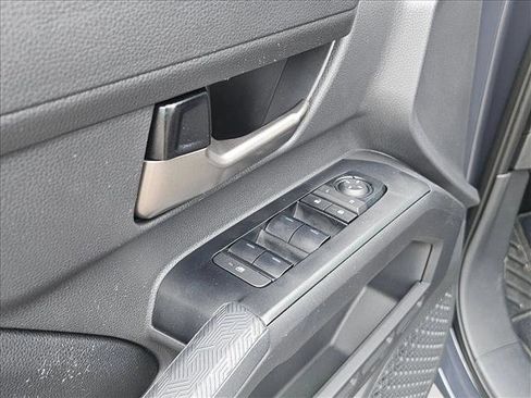 Used 2025 Toyota Tacoma TRD Sport AWD/4WD image 10