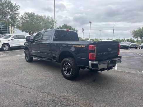 Used 2023 Ford F250 Lariat w/ Lariat Ultimate Package AWD/4WD image 6