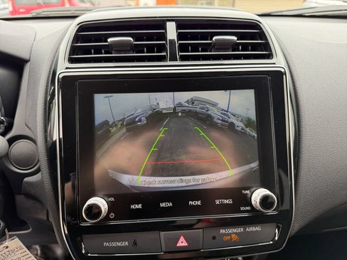 Used 2025 Mitsubishi Outlander Sport LE AWD/4WD image 18