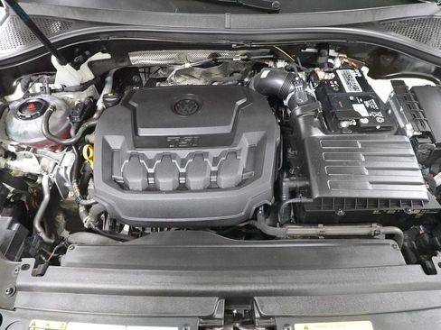 Used 2022 Volkswagen Tiguan SE R-Line AWD/4WD image 31