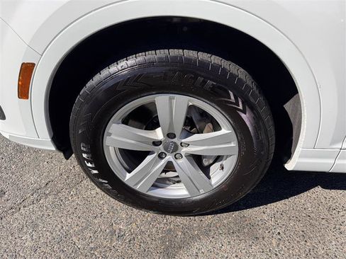 Used 2019 Audi Q7 2.0T Premium image 11