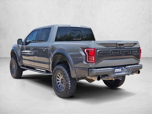 Used 2018 Ford F150 Raptor w/ Equipment Group 802A Luxury AWD/4WD image 8