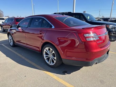 Used 2013 Ford Taurus SEL image 6