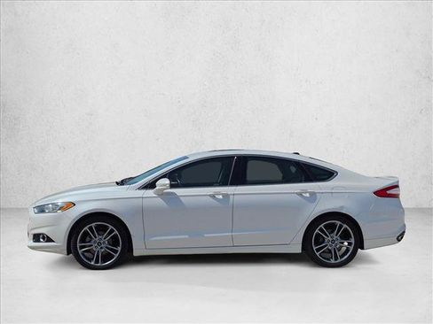 Used 2016 Ford Fusion Titanium FWD image 8
