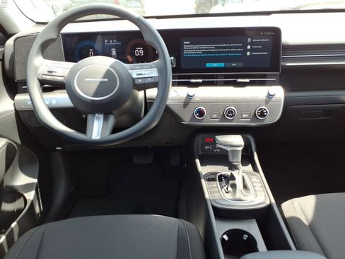New 2026 Hyundai Kona SE FWD image 7