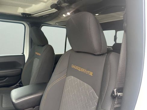 Certified 2024 Jeep Gladiator Mojave image 26