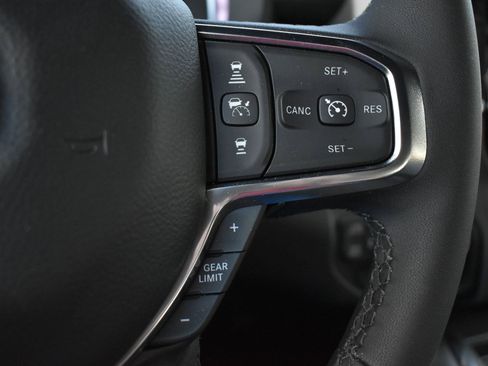 Used 2026 RAM 1500 Laramie AWD/4WD image 21