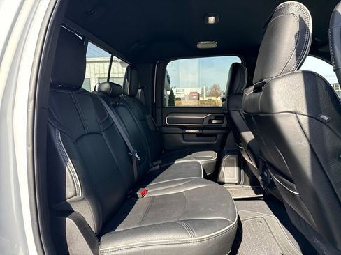 Used 2019 RAM 3500 Limited image 28