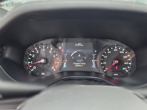 Used 2025 Jeep Compass Trailhawk AWD/4WD image 24