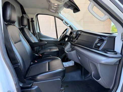 Used 2022 Ford Transit 250 Low Roof w/ Load Area Protection Package RWD image 15