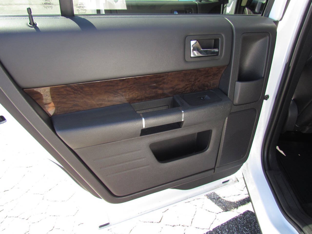 Used 2019 Ford Flex Limited AWD/4WD image 13