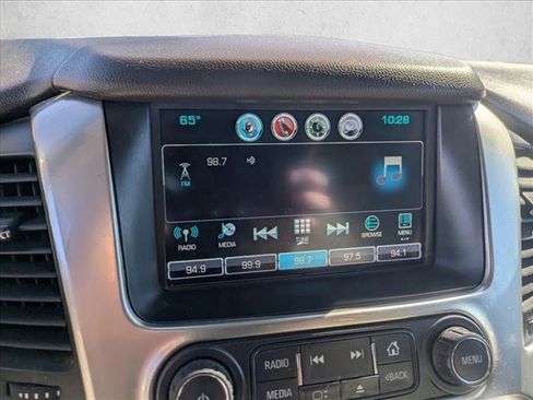 Used 2018 Chevrolet Tahoe LT image 12