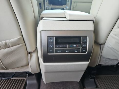 Used 2015 Lexus GX 460 Luxury AWD/4WD image 17