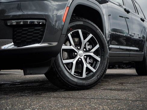 New 2025 Jeep Grand Cherokee L Limited w/ Trailer Tow Package image 6