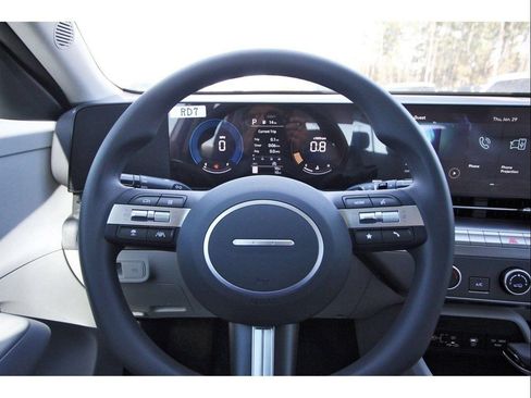 Certified 2026 Hyundai Kona SE FWD image 13