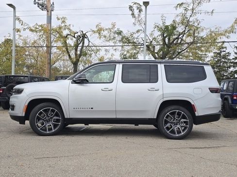 New 2025 Jeep Wagoneer Series III w/ Quick Order Package 25C Super image 29