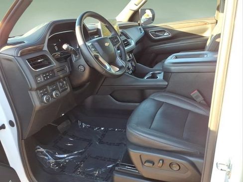 Used 2023 Chevrolet Tahoe LT w/ LT Signature Package AWD/4WD image 11