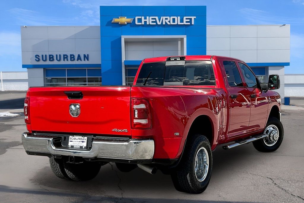 Used 2024 RAM 3500 Tradesman w/ Towing Technology Group AWD/4WD image 4