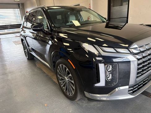 Used 2024 Hyundai Palisade Calligraphy AWD/4WD image 1