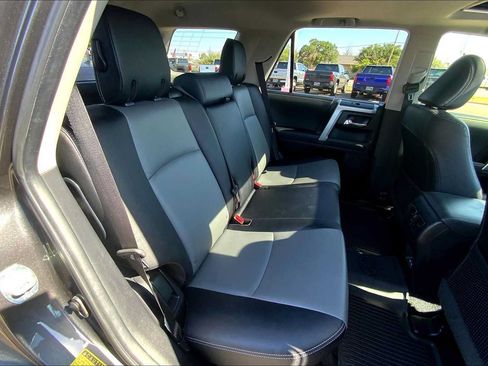 Used 2023 Toyota 4Runner SR5 Premium w/ Moonroof Package AWD/4WD image 20