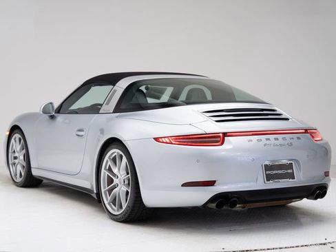 Used 2015 Porsche 911 Targa 4S AWD/4WD image 3