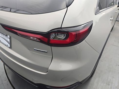 Used 2024 MAZDA CX-90 3.3 Turbo w/ Preferred Plus AWD/4WD image 16