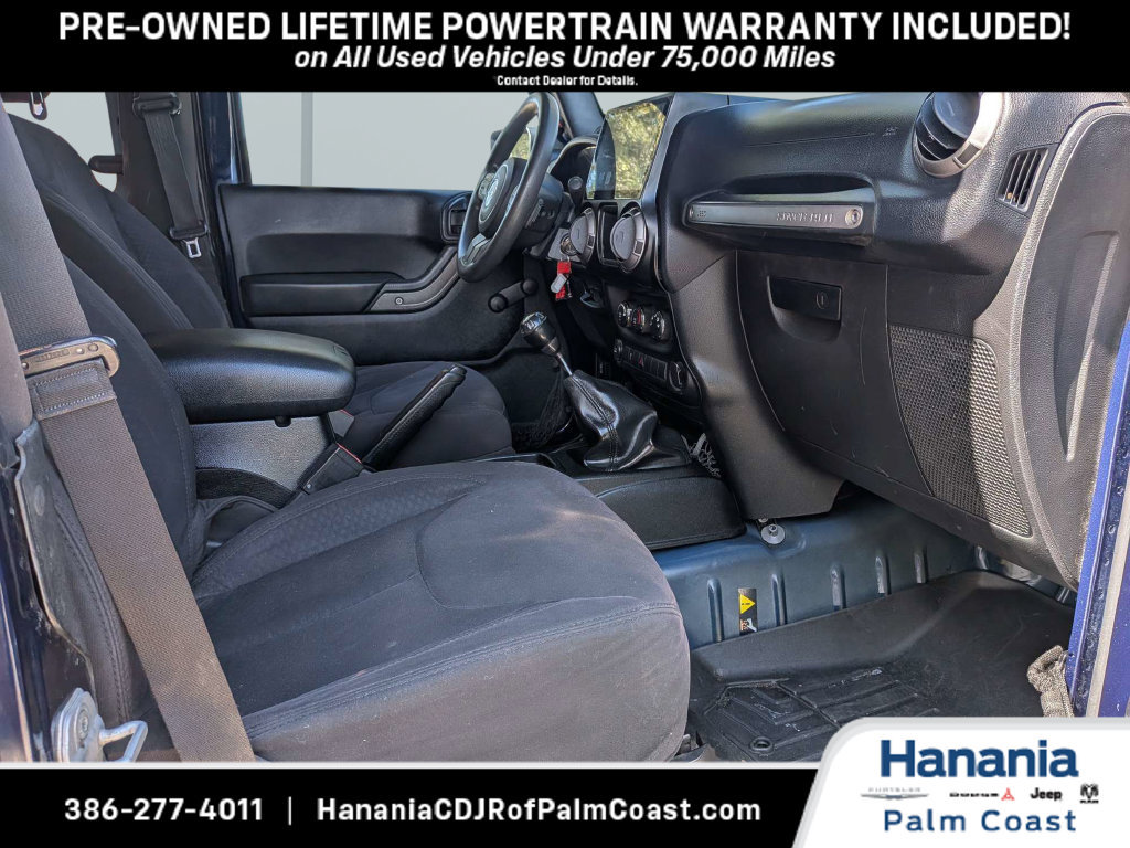 Used 2021 Jeep Wrangler Unlimited Rubicon AWD/4WD image 12