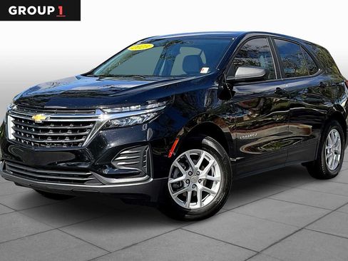Used 2023 Chevrolet Equinox LS FWD image 1