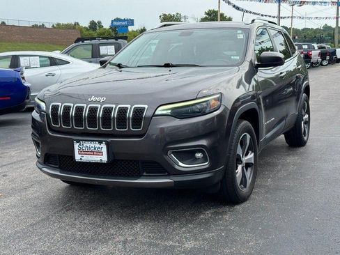 Used 2019 Jeep Cherokee Limited AWD/4WD image 8