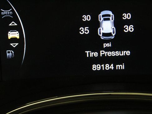 Used 2019 Jeep Grand Cherokee Trailhawk image 20