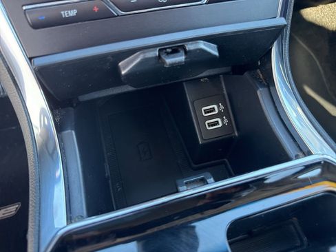 Used 2020 Ford Edge Titanium w/ Equipment Group 301A image 25